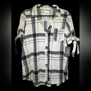 New York Laundry Nwt XL Black and White Plaid Short Sleeve Button Down Shirt